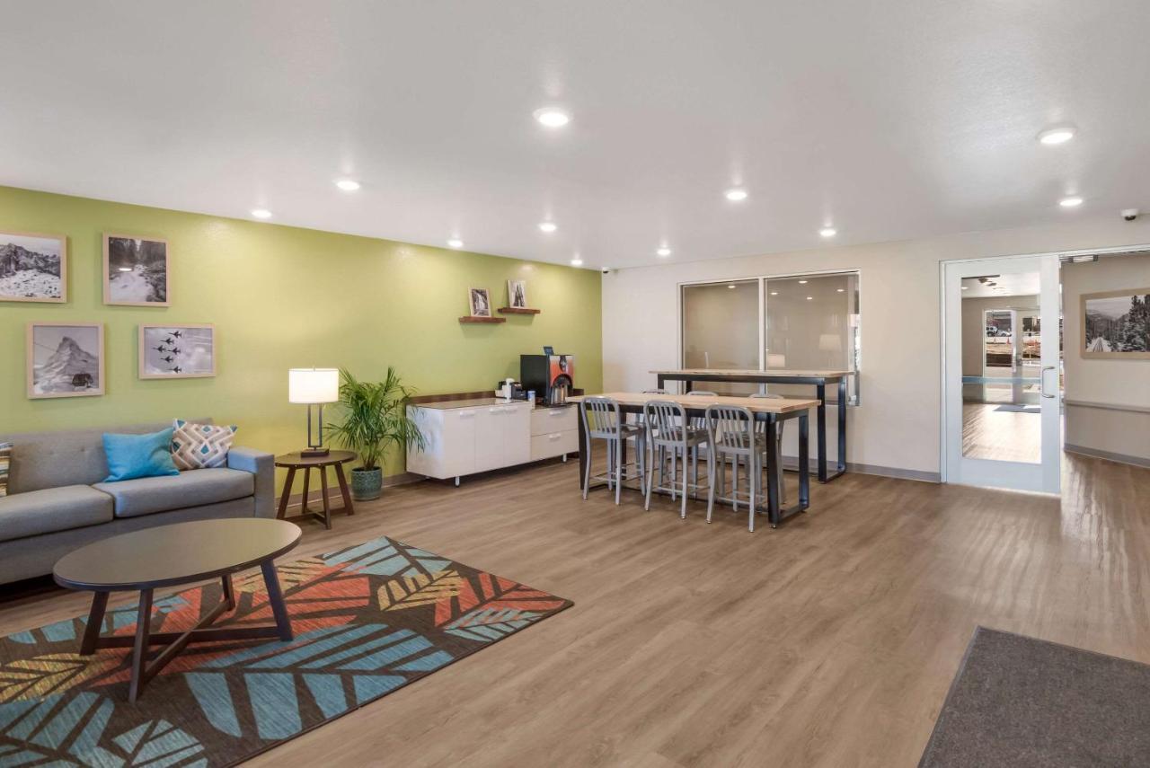 Woodspring Suites Colorado Springs North - Air Force Academy 외부 사진